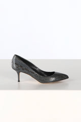 Pumps in anthracite