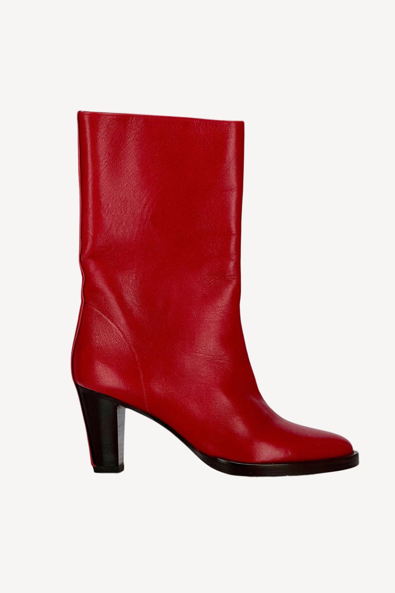 Stiefel in Rot